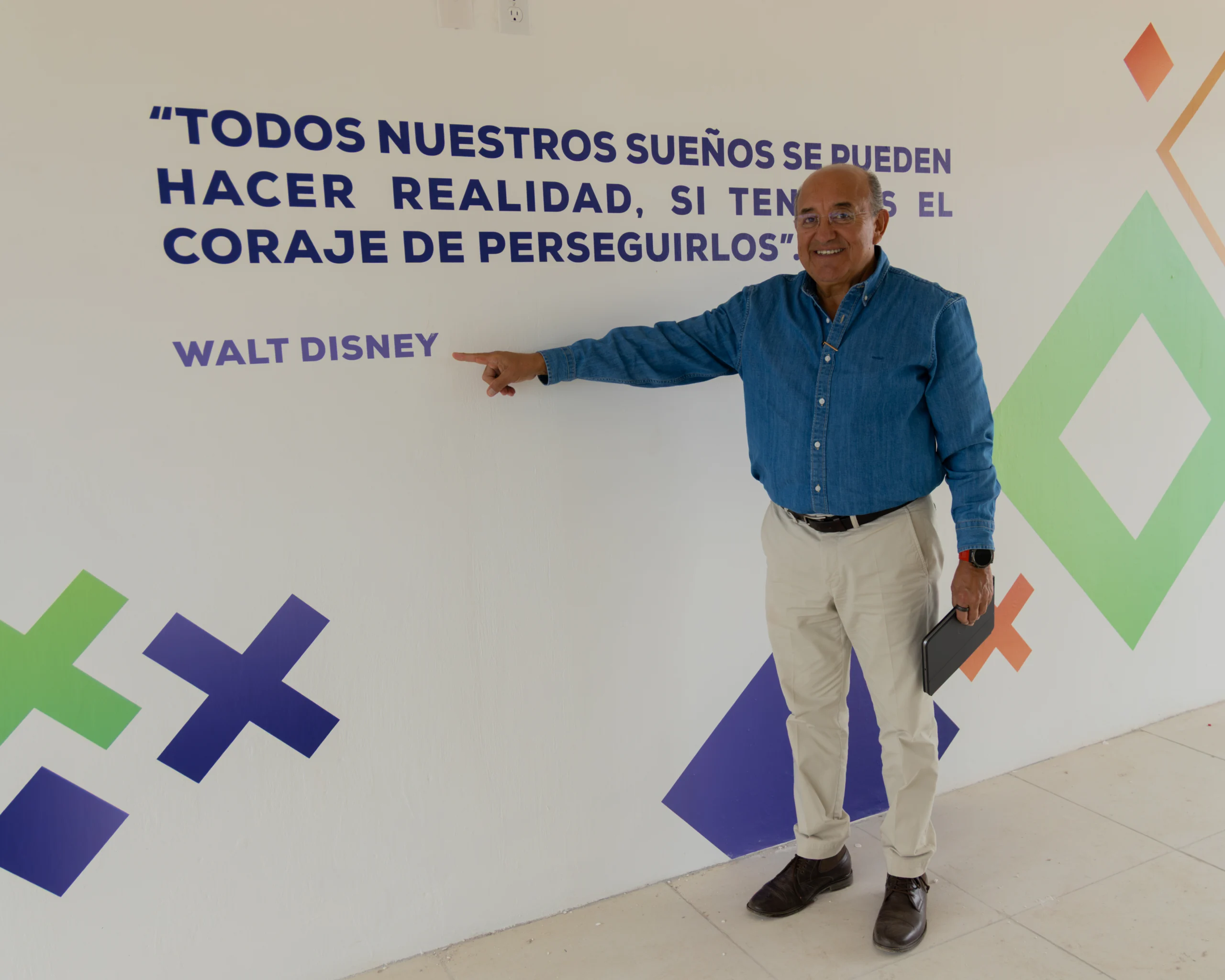 PRESENTACION DE LA UNIVERSIDAD DEL TEQUILA